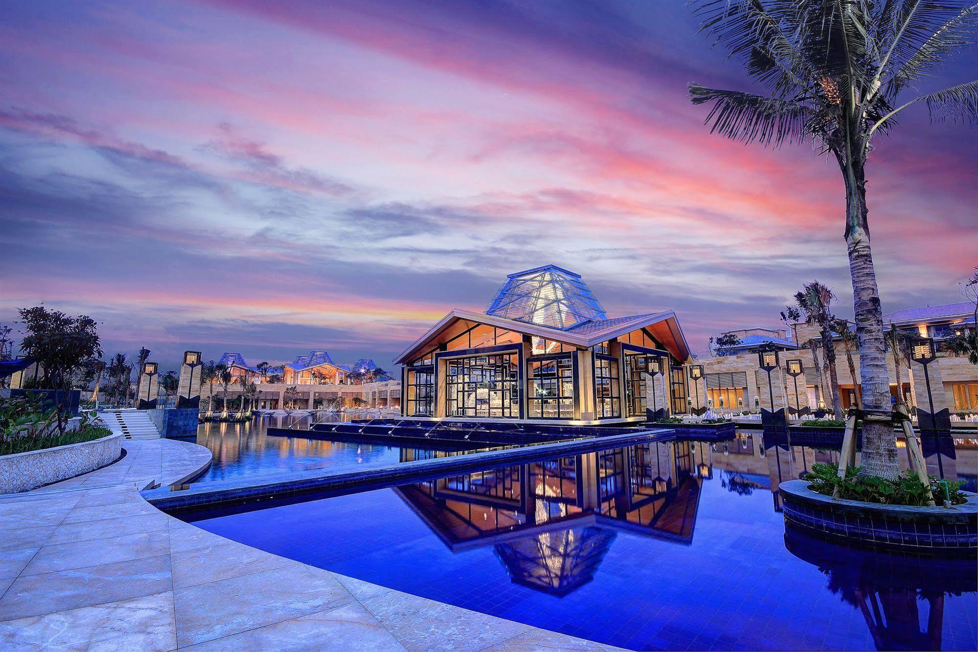 มูเลีย รีสอร์ต Hotel นูซาดูอา ภายนอก รูปภาพ